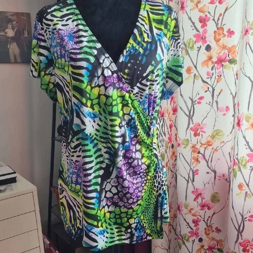 Tango Mango Vibrant Blue and Green Wrap Blouse (C61) - Picture 10 of 11